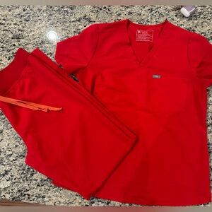 Figs Scrub Set Medium Tall Livingston Pants & Med Scrub Top